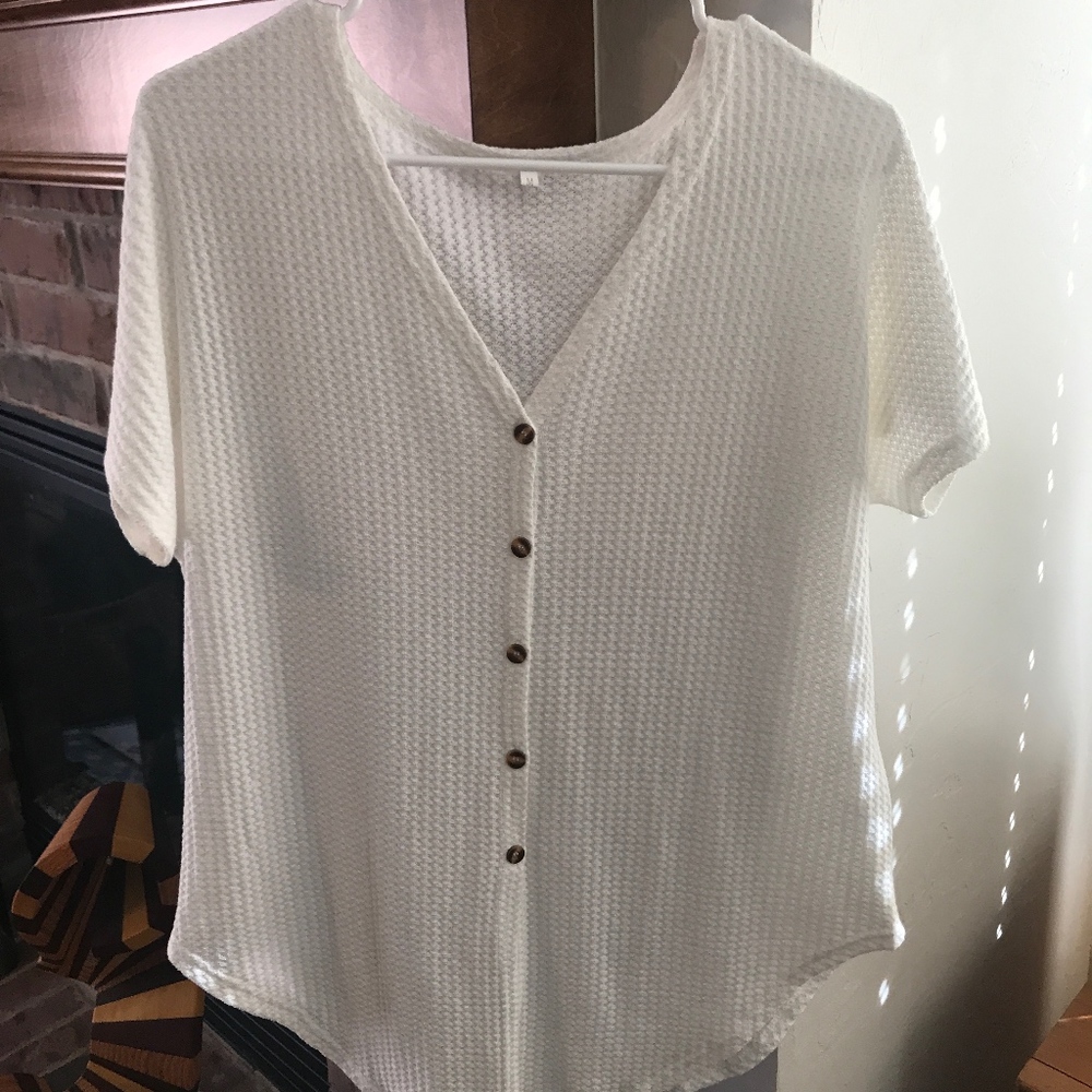 Short-sleeve thermal tee w/ optional tie front